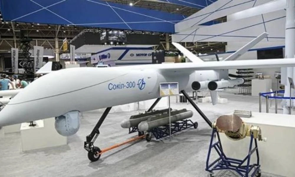 Το Ουκρανικό UAV Sokol-300 με εμβέλεια 3.300 χλμ απειλεί πλέον 80 Ρωσικές αεροπορικές βάσεις στον Αρκτικό κύκλο- Σε δύσκολη θέση ο Πούτιν (Βίντεο)